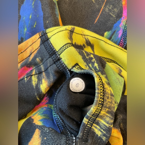 lululemon wunder train multicolor abstract invigorate high rise leggings - Picture 4 of 5